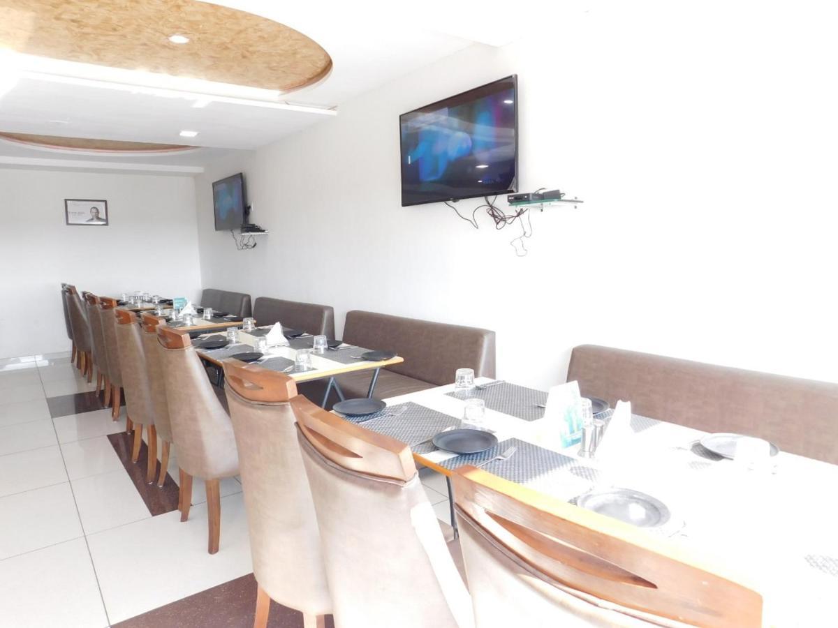 Hotel Shiva Club And Resort Mundra Ngoại thất bức ảnh